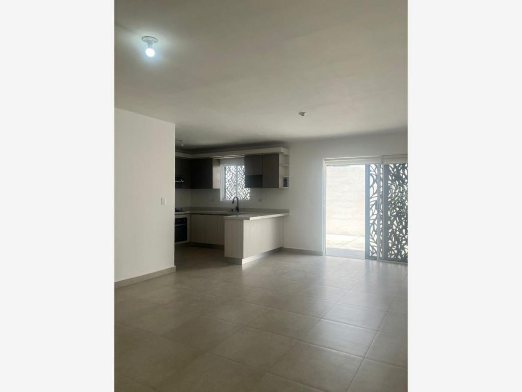 Casa en Renta en Aura Residencial Garcia Nuevo Leon 4