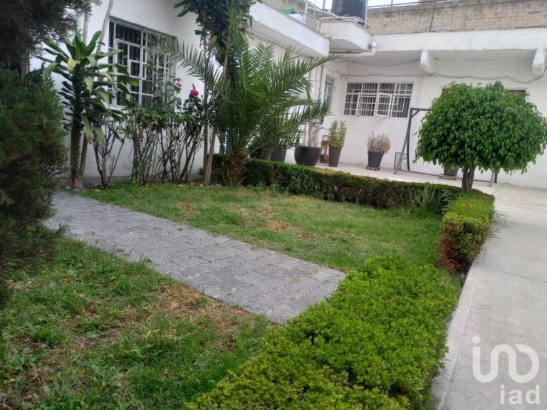 Casa en Renta en Azteca Venustiano Carranza CDMX
