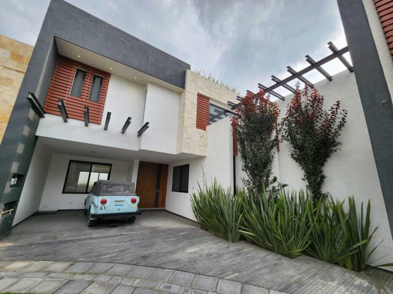 Casa en Renta en Bosques de Zavaleta Puebla
