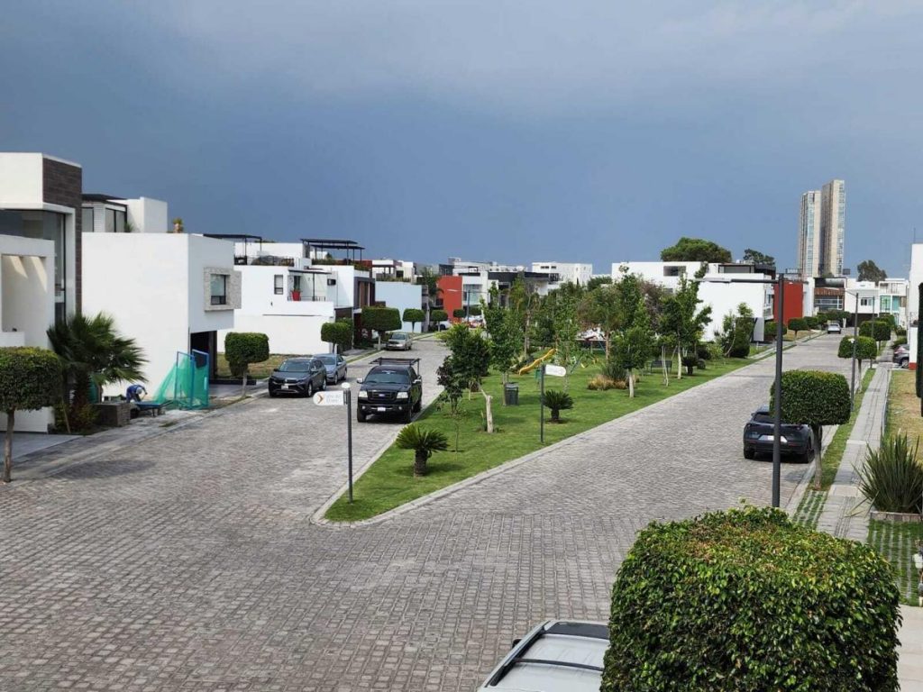 Casa en Renta en Bosques de Zavaleta Puebla 4