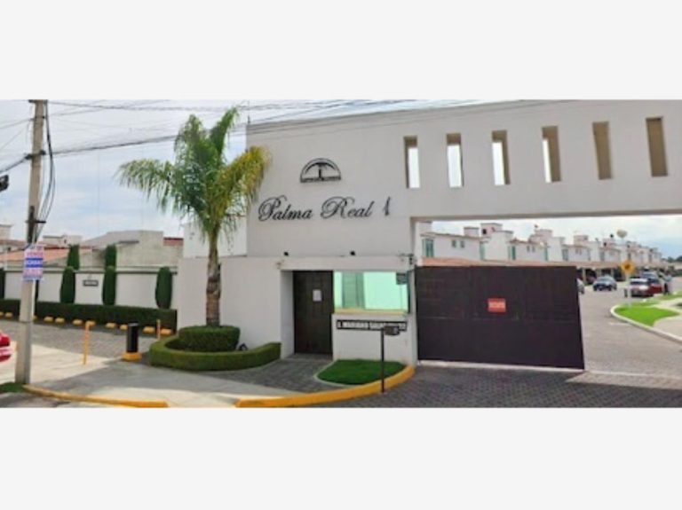 Casa en Renta en Llano Grande (El Salitre) Metepec Edo Mex