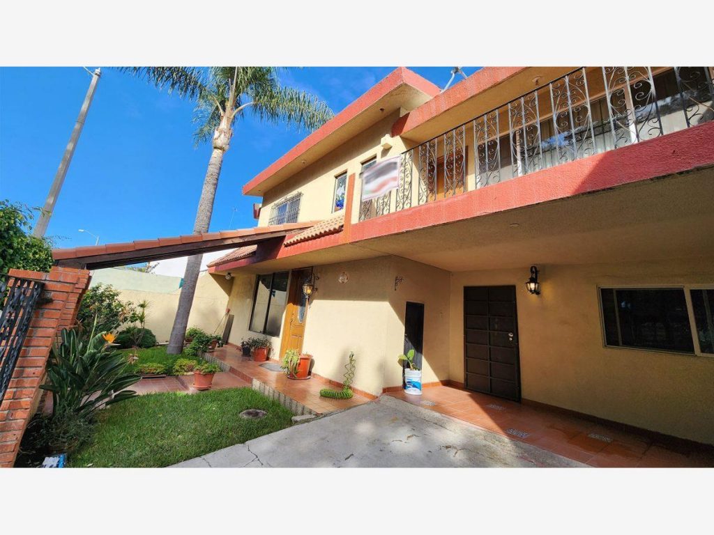 Casa en Renta en Lomas de Agua Caliente Tijuana Baja California 3