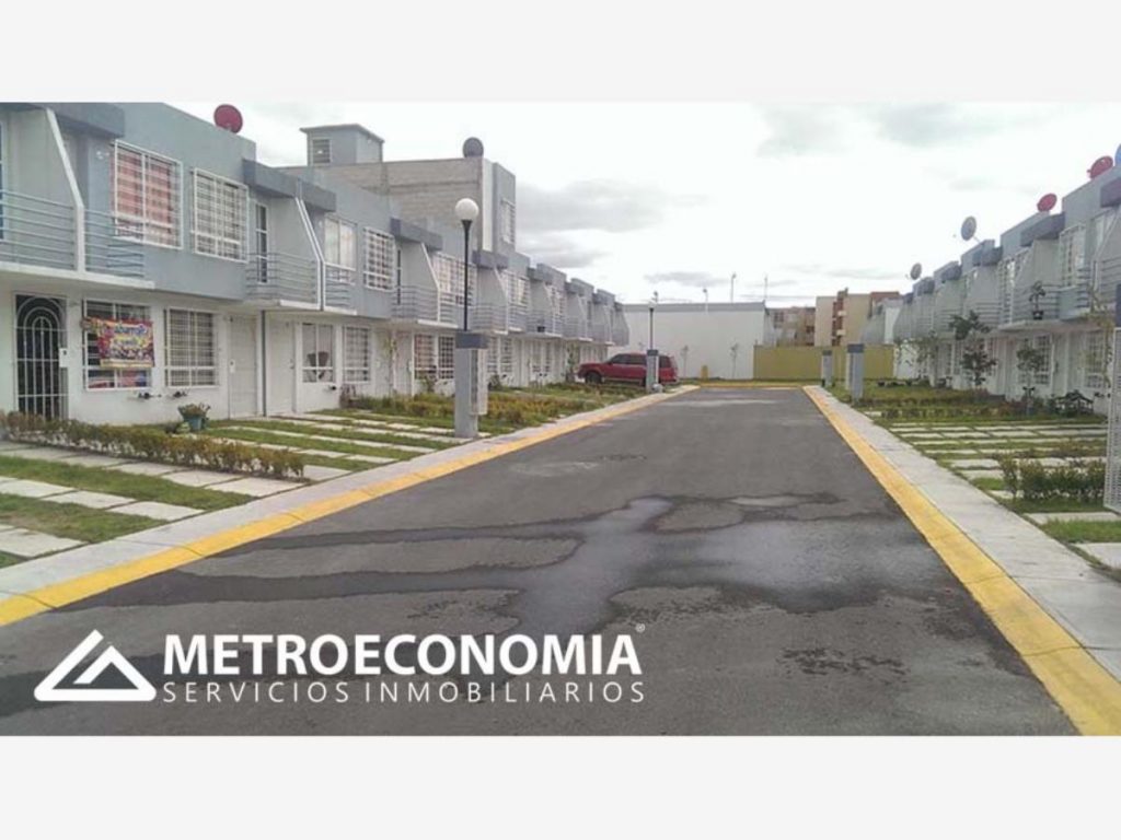 Casa en Renta en Los Heroes Ozumbilla Tecamac EdoMex 5