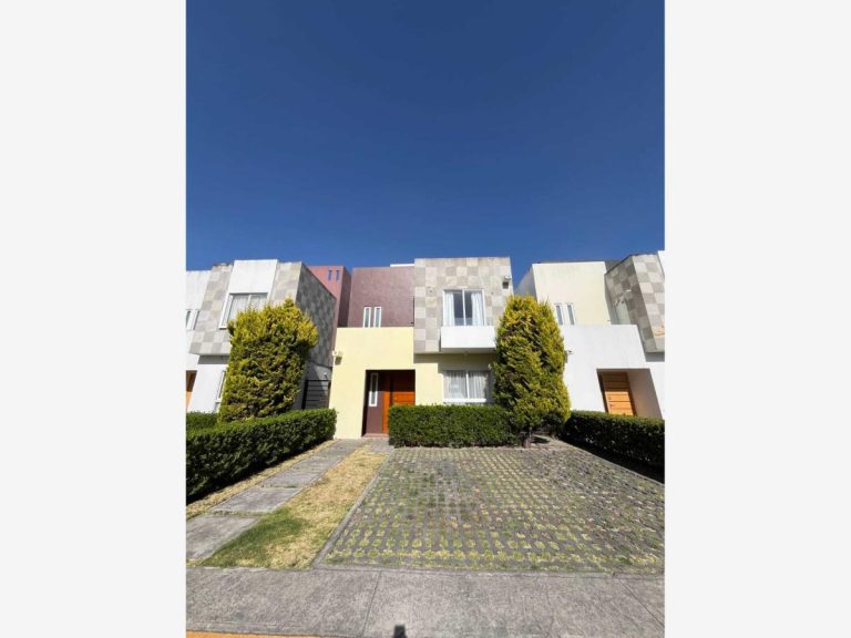 Casa en Renta en Residencial Foresta Metepec EdoMex