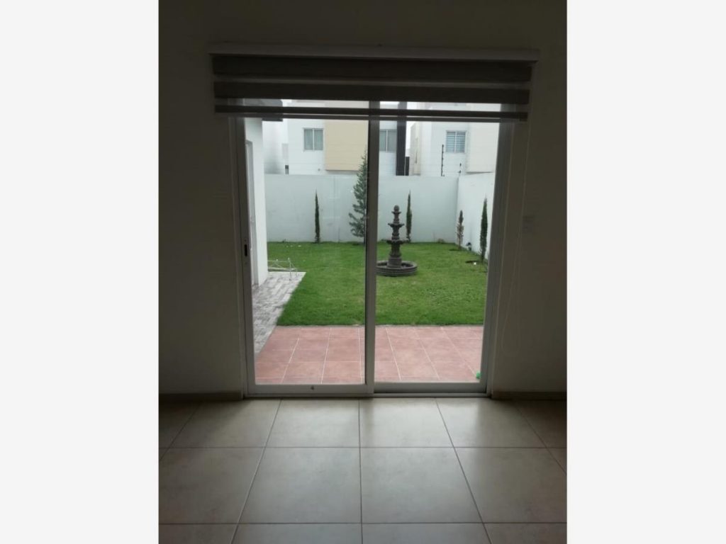 Casa en Renta en Residencial Foresta Metepec EdoMex 5 1