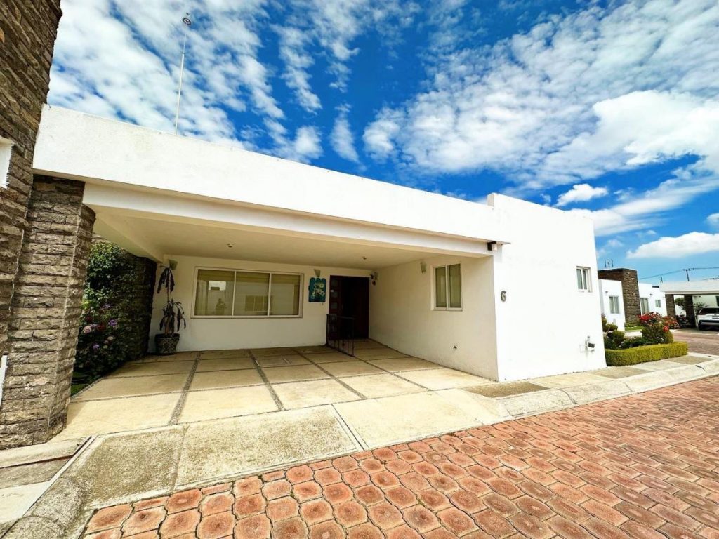 Casa en Renta en Santa Maria Magdalena Ocotitlan Metepec EdoMex 2