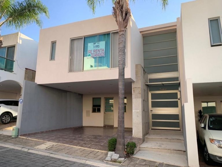 Casa en Renta en Residencial Xilotzingo Puebla