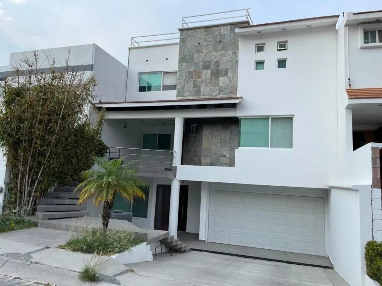 Casa en Renta en Cumbres del Cimatario, Huimilpan, Querétaro