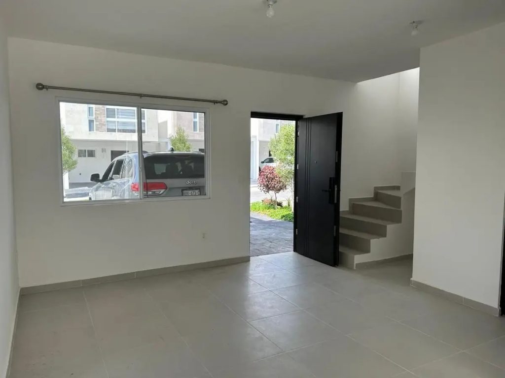 Casa en Renta en Paseo San Junipero Queretaro Queretaro 1