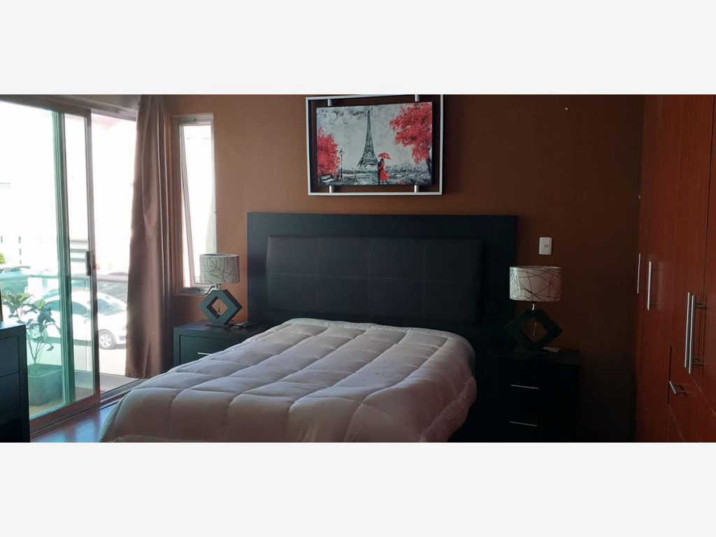 Casa en Venta y Renta en Residencial el Refugio Queretaro Queretaro 5