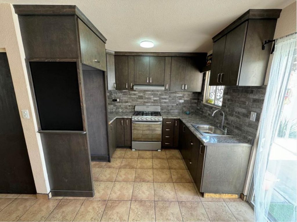 Casa en Renta en Colinas de la Presa Tijuana Baja California 2