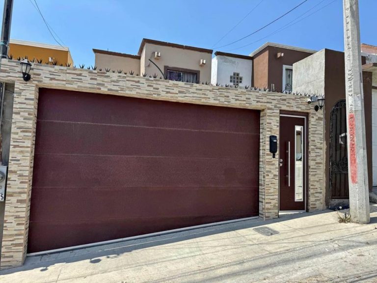 Casa en Renta en Colinas de la Presa, Tijuana, Baja California