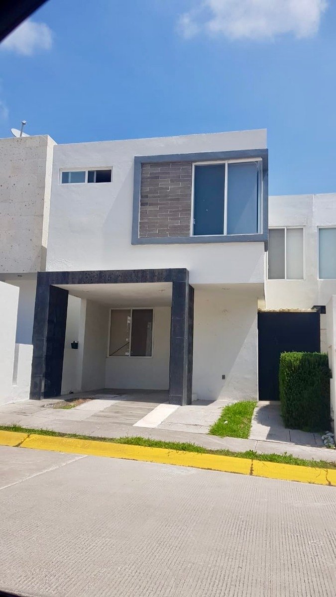 Casa en Renta en Lomas de San Isidro, Querétaro, Querétaro