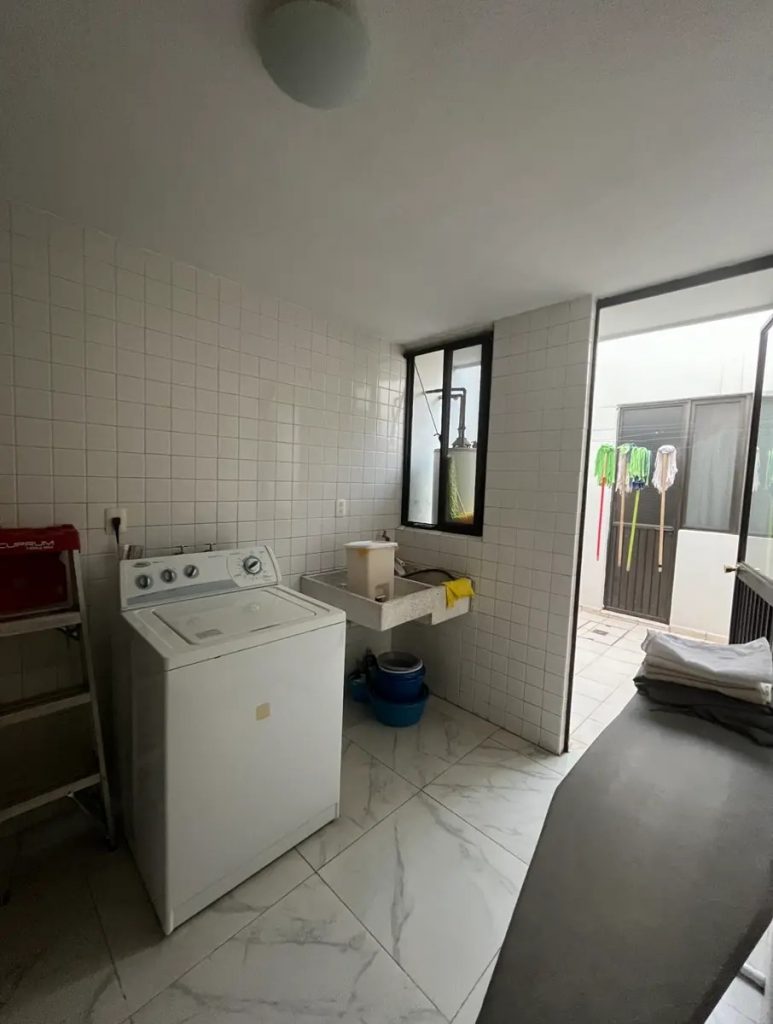 Casa en Venta en Arbide Leon Guanajuato 1