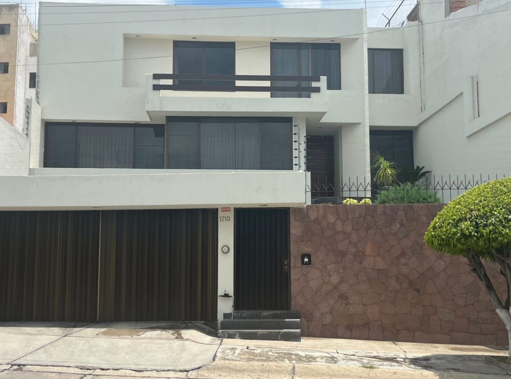 Casa en Venta en Arbide Leon Guanajuato 8