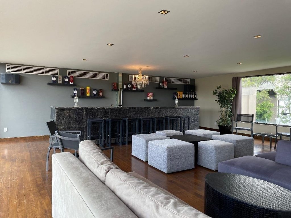 Casa en Venta en Bosque de las Lomas Miguel Hidalgo Ciudad de Mexico 19
