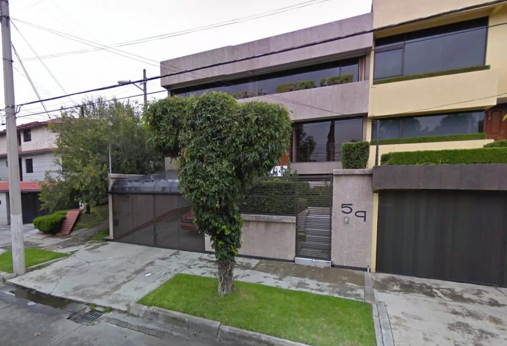 Casa en Venta en Ciudad Satelite Naucalpan de Juarez Mexico 4