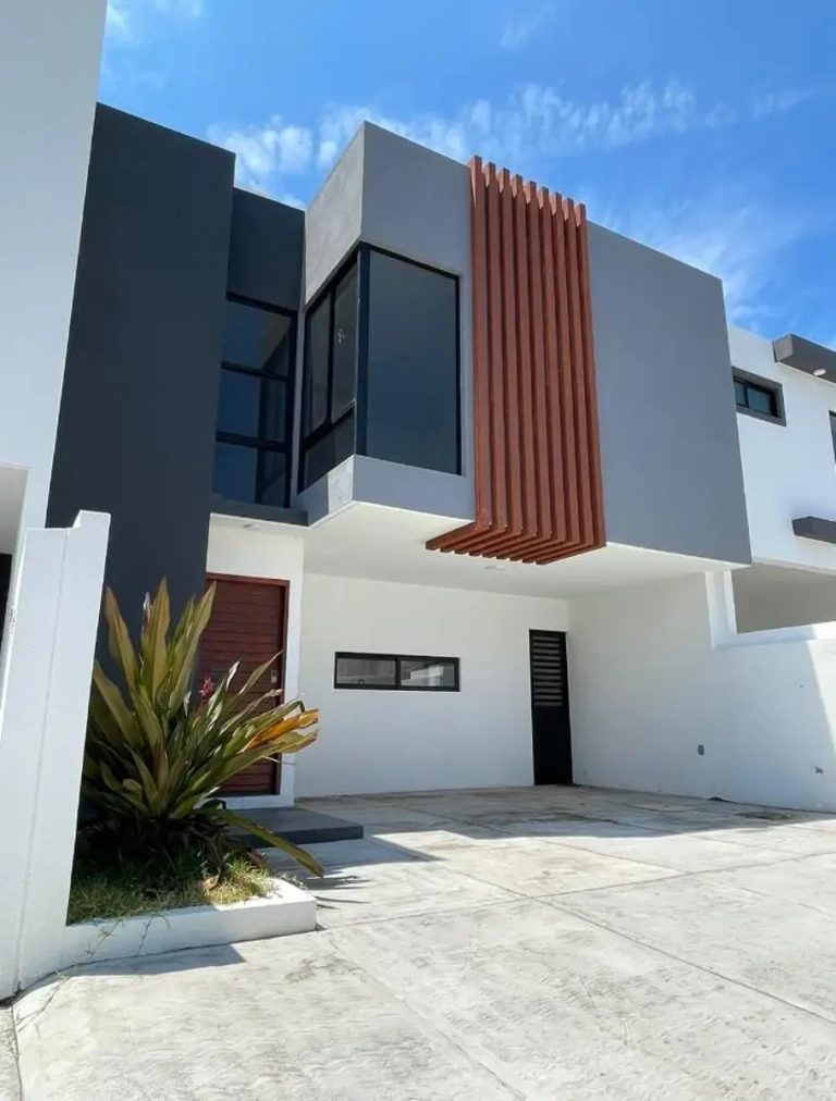 Casa en Venta en Lomas de la Rioja, Alvarado, Veracruz de Ignacio de la Llave