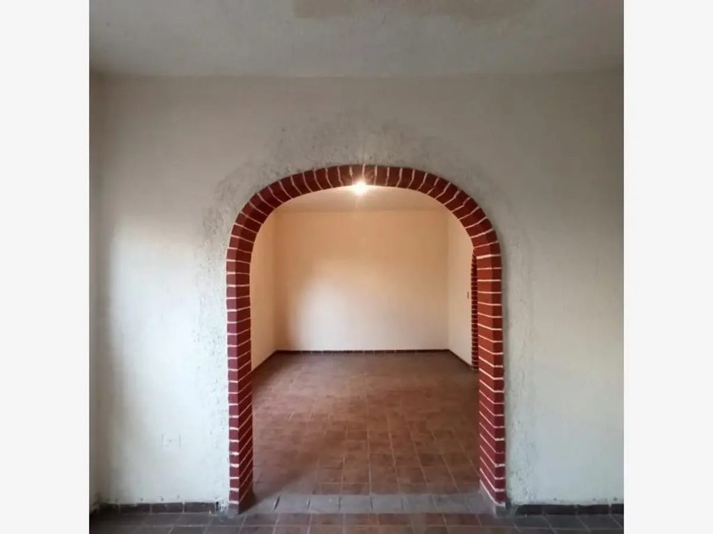Casa en Venta en Mitras Centro Monterrey Nuevo Leon 3 1