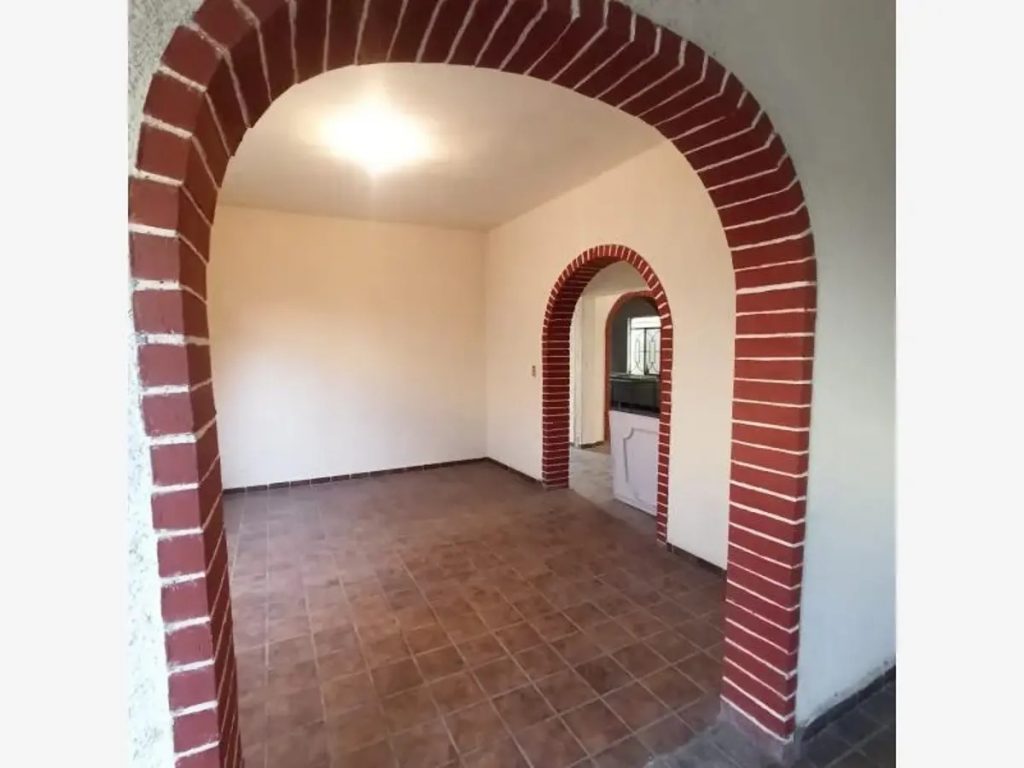 Casa en Venta en Mitras Centro Monterrey Nuevo Leon 4 1