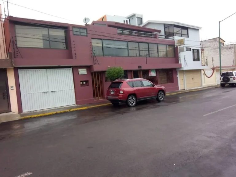 Casa en Venta en Residencial Colón, Toluca, México