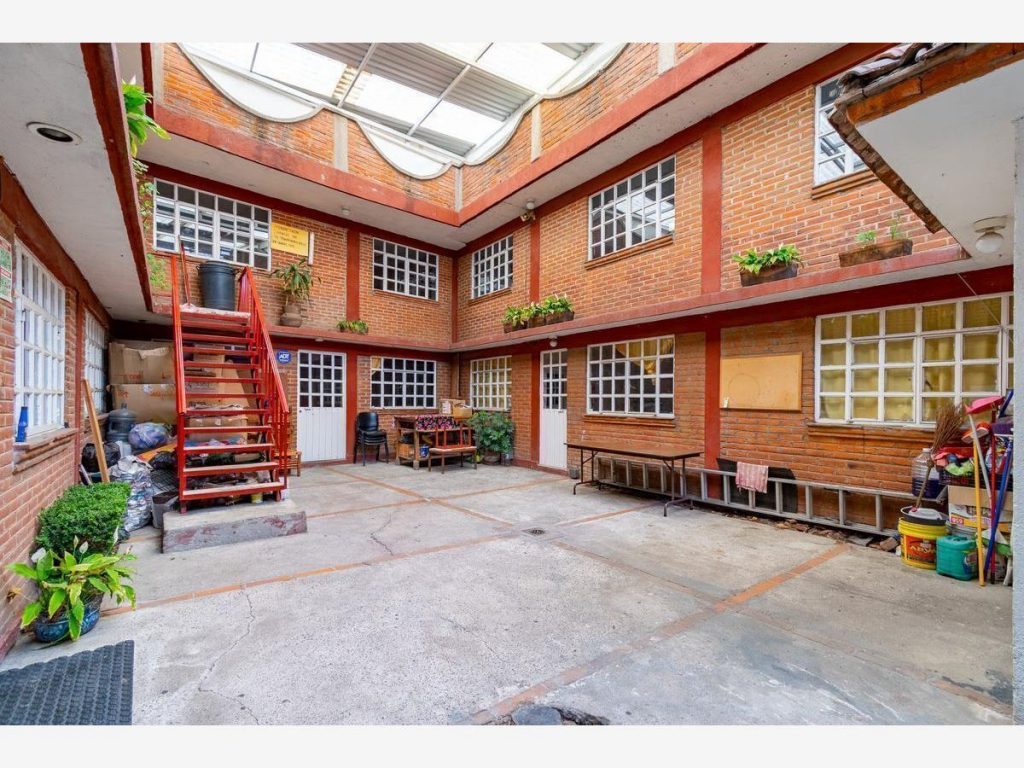 Casa en Venta en Santa Cruz del Monte Naucalpan de Juarez Mexico 21