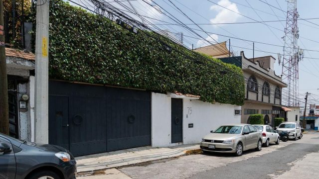 Casa en Venta en Santa Cruz del Monte Naucalpan de Juarez Mexico 3