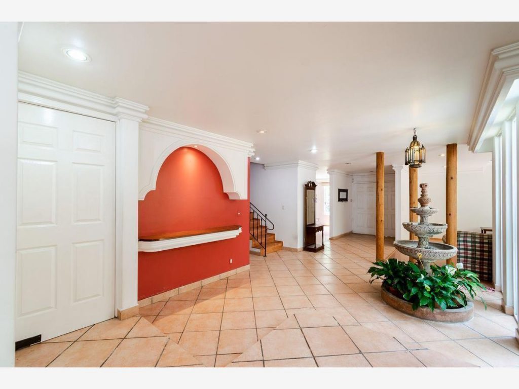 Casa en Venta en Santa Cruz del Monte Naucalpan de Juarez Mexico 6