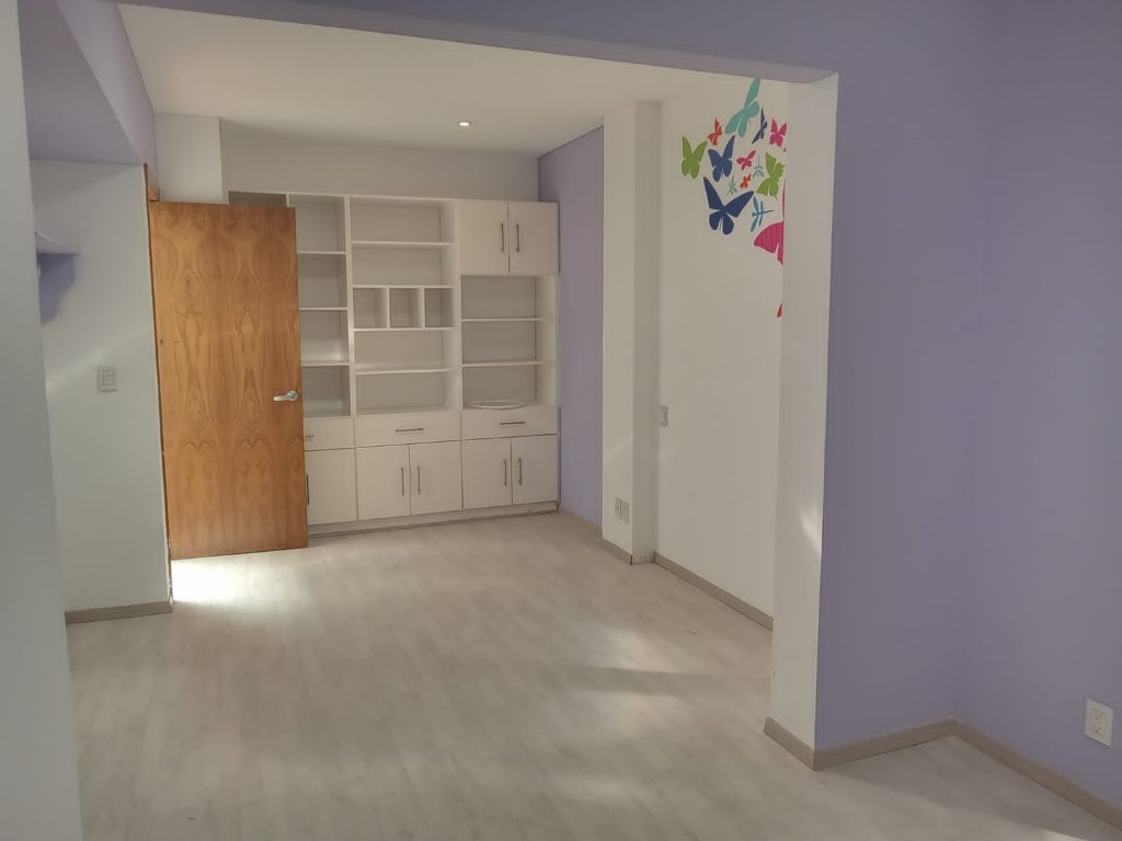 millet 22 recamara nina 2 violeta