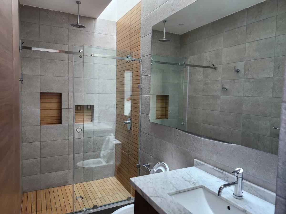 Casa en Venta en Vista Real y Country Club Corregidora Queretaro 11