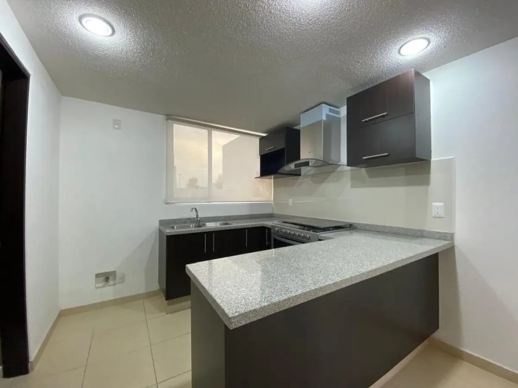 Casa en Renta en El Mirador El Marques Queretaro 12