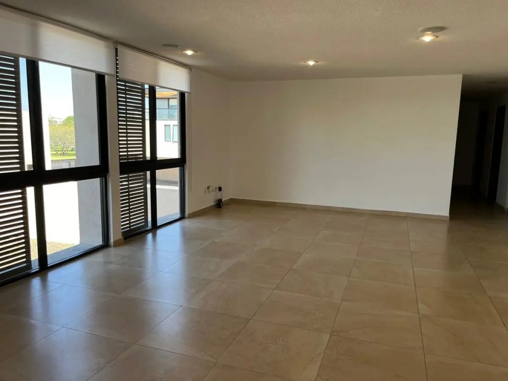 Departamento en Venta y Renta en Residencial el Refugio Queretaro Queretaro 12