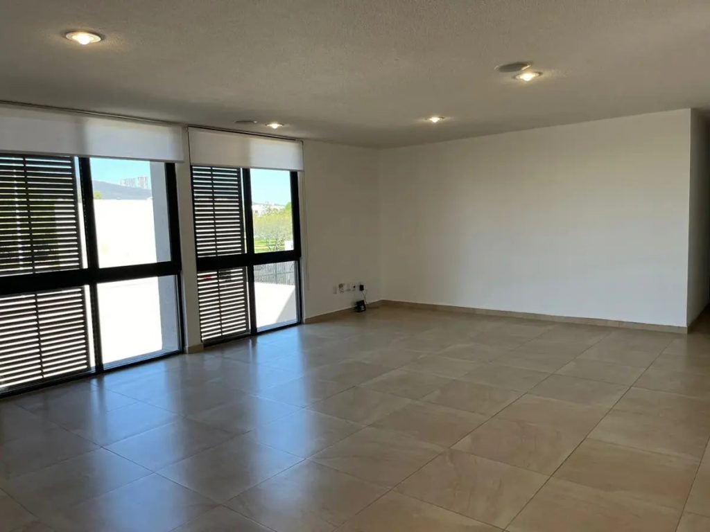 Departamento en Venta y Renta en Residencial el Refugio Queretaro Queretaro 13