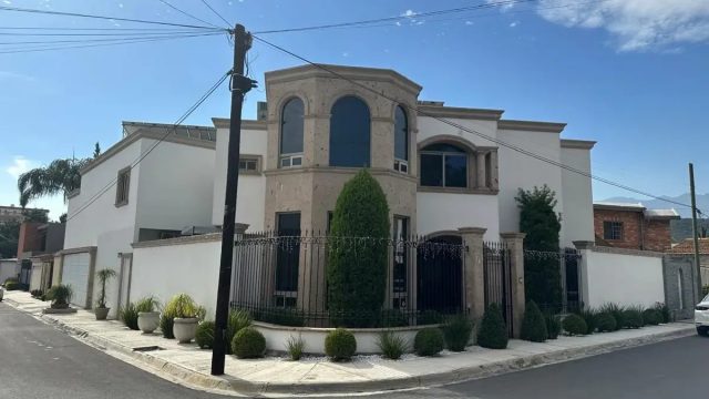 Casa en Venta en Colinas de San Jeronimo Monterrey Nuevo Leon 6