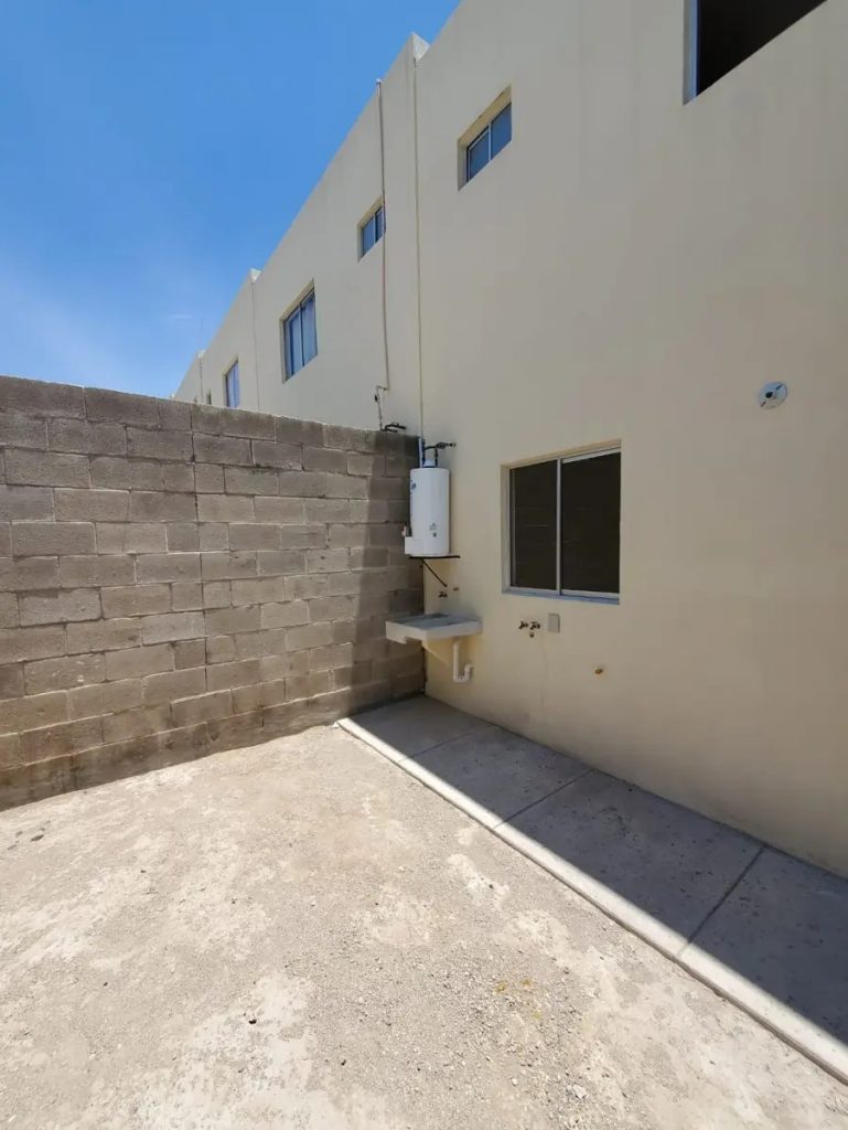 Casa en Venta en Residencial Alta California Tlajomulco de Zuniga Jalisco 3