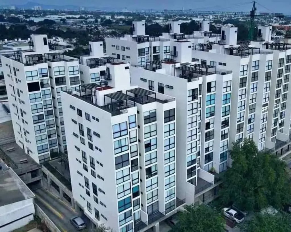 Departamento amueblado a la venta en Santa Ana Tepetitlan Zapopan 1