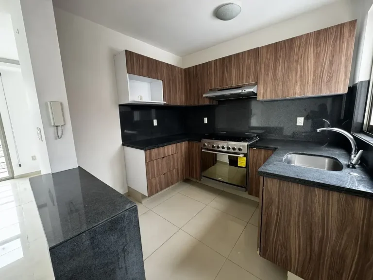 Departamento en Renta, Del Valle Centro, con Cocina Equipada y Balcón