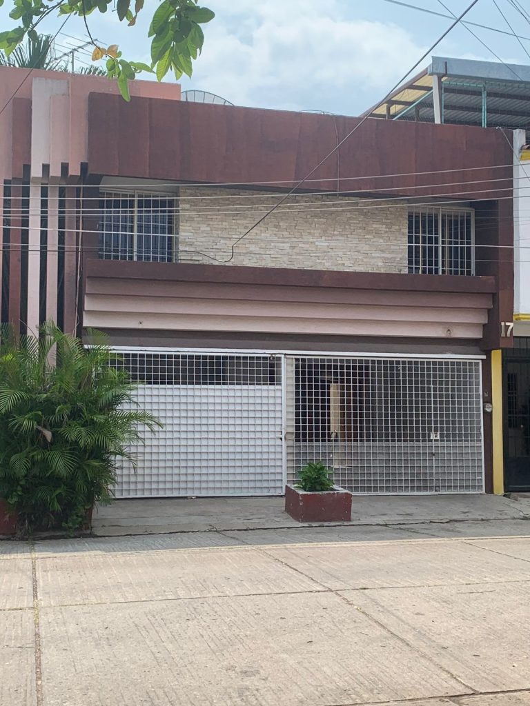 En-Venta-Bonita-Casa-Habitacional-de-5-Recamaras-Fracc-San-Roque-Tuxtla-Gutierrez-Chiapas-6-1