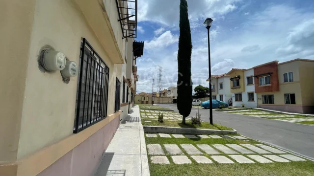 pp-250806164110-7946a64da6bd4ed08d5d5499076e2925l