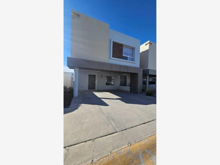 Casa en Renta en Distrito Brescia, Juárez, Chihuahua