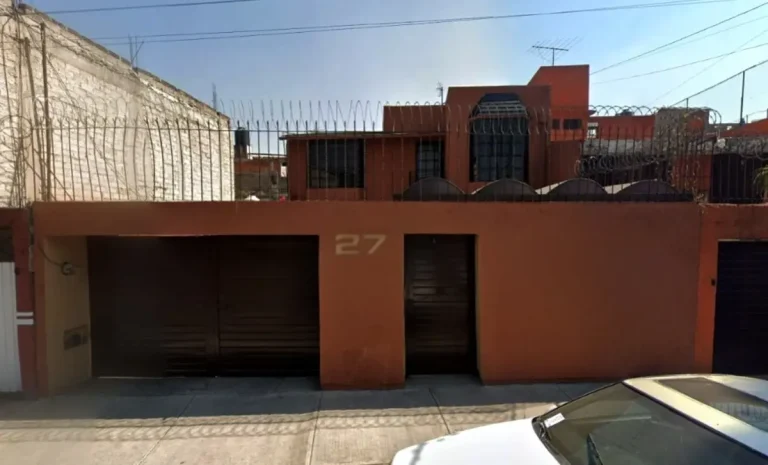 Casa en Venta de 3 Recámaras en Iztapalapa, CDMX – Valle del Sur