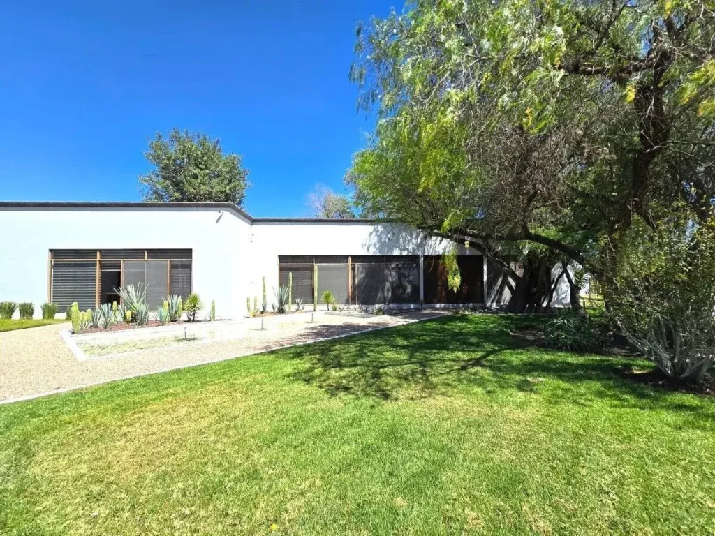 pp-250906082557-0d1f47dc25244b61a3a6b0d9a9cd1244l