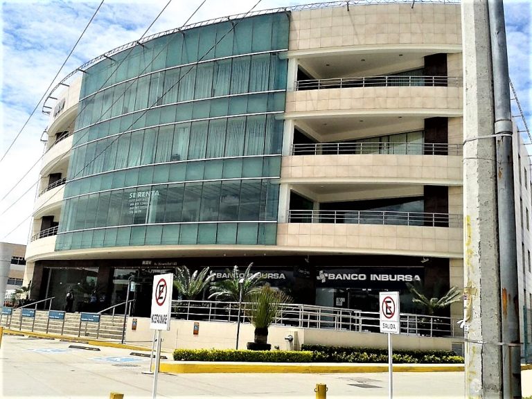 OFICINAS EN RENTA EN OAXACA, 250 m2 ZONA COMERCIAL – COORPORATIVA DE AV. UNIVERSIDAD, 2ª PLANTA EDIFICIO.