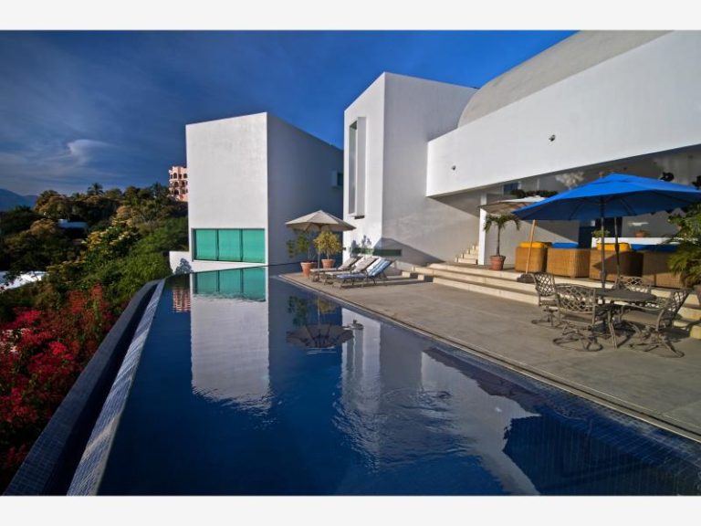 Casa en Venta en La Punta, Manzanillo, Colima