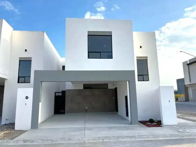 Venta de Casa Nueva en Privanzas Mirasierra, Saltillo, Coahuila