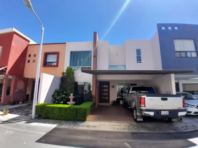 Casa en Venta – Fraccionamiento Arboledas de Saint Germain, Cholula, Puebla