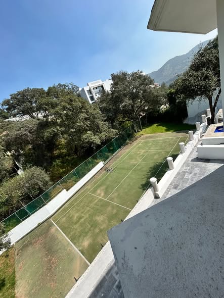 579346511_25475338455454984_6510367150435521438_n