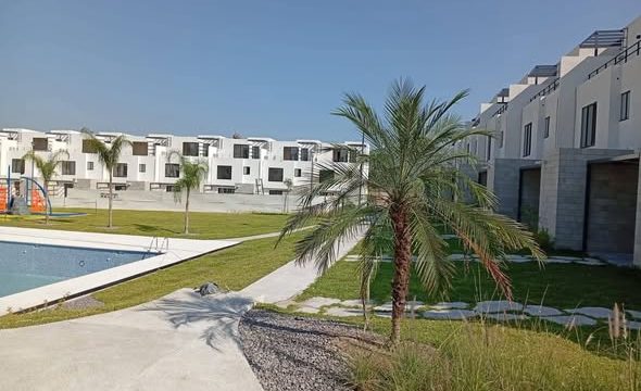 584102928_122193980750333629_575762804468807913_n