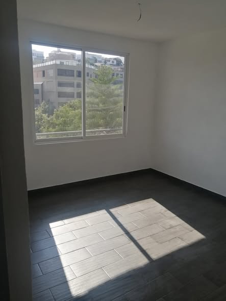 584653178_809370845479829_4942854624936052414_n