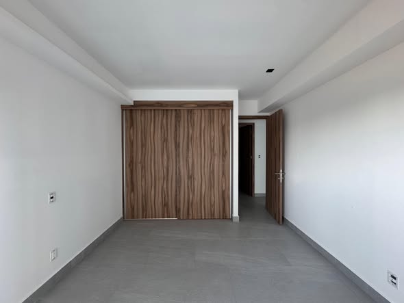 585198484_2022465655152421_296612674800615897_n